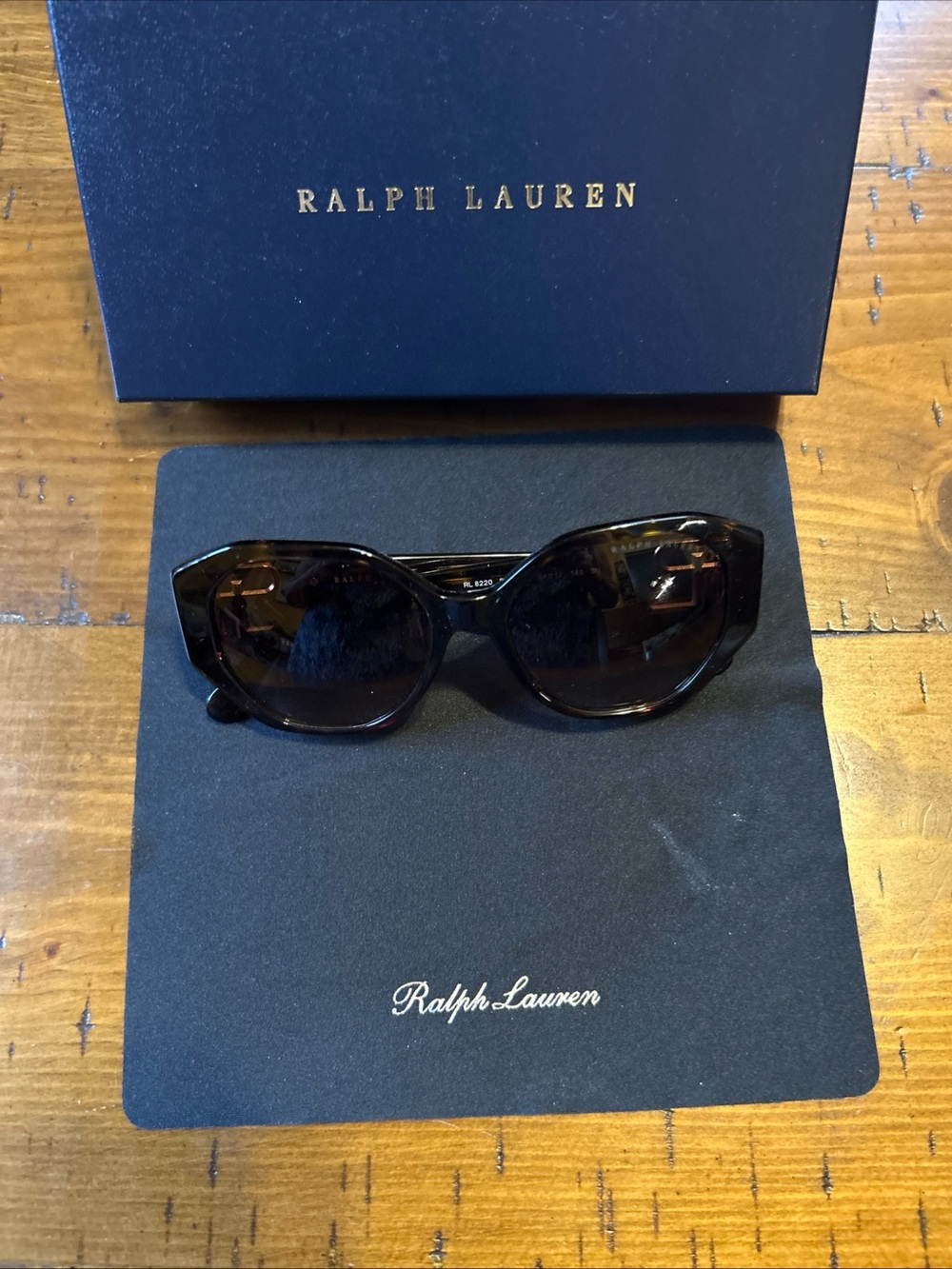 Ralph Lauren Brown Tortoiseshell Cat-Eye Sunglasses